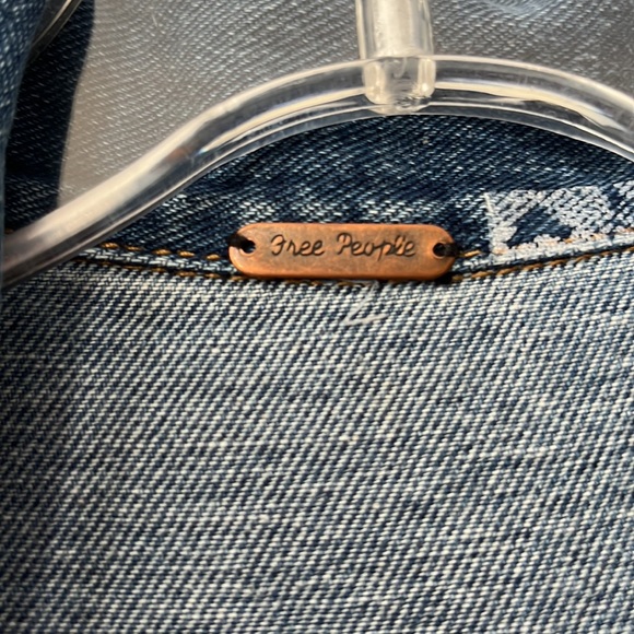 EUC Free People blue denim jacket with knitted Cyprus sleeves - Picture 4 of 14